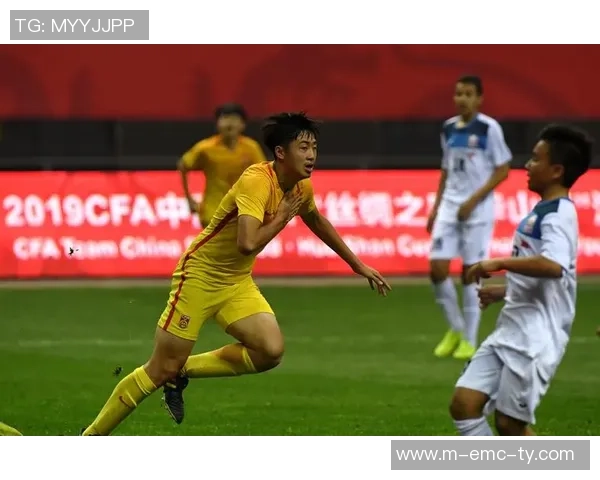 李响足球记者深度解析中国足球现状与未来发展趋势 李响足球记者深度解析中国足球现状与未来发展趋势